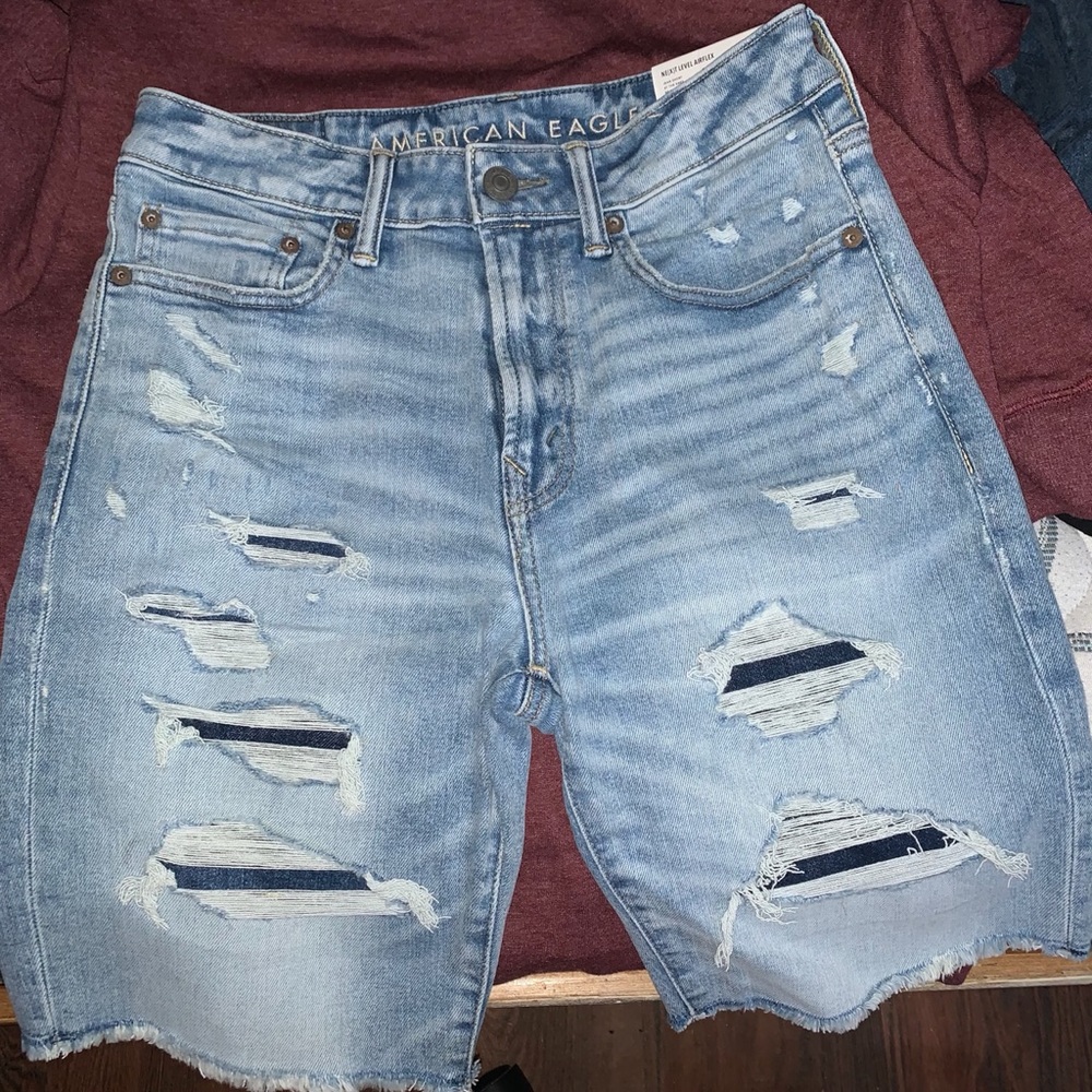 AE Size 30 shorts